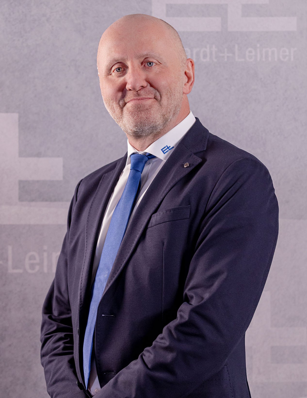Dr. Michael Proeller